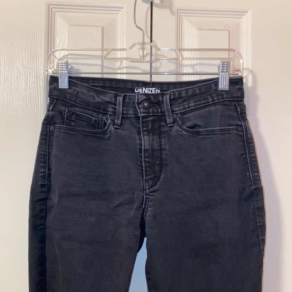 Black Skinny Jeans (High-Waisted) - Size 4